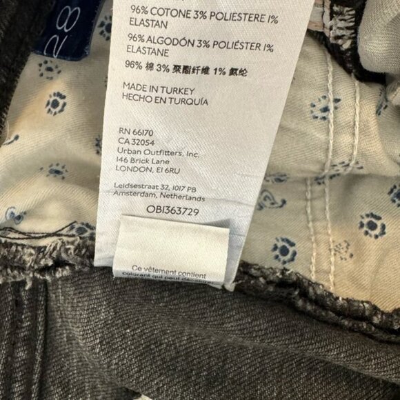 Anthropologie Pilcro‎ Distressed Slim Boyfriend Jean Black size 26 waist - Picture 11 of 11